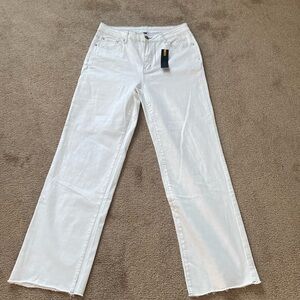White pants size L-xl New NVFelix